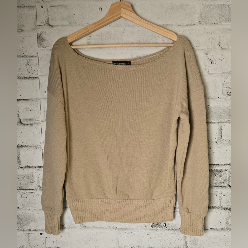 PrettyLittleThing Beige Wide Neck Slouchy Sweater Women’s S